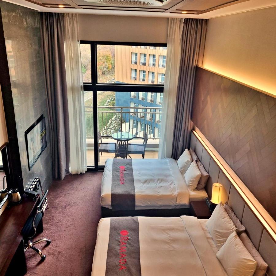 Ramada Hotel & Suite By Wyndham Gangwon Pyeongchang Quarto foto
