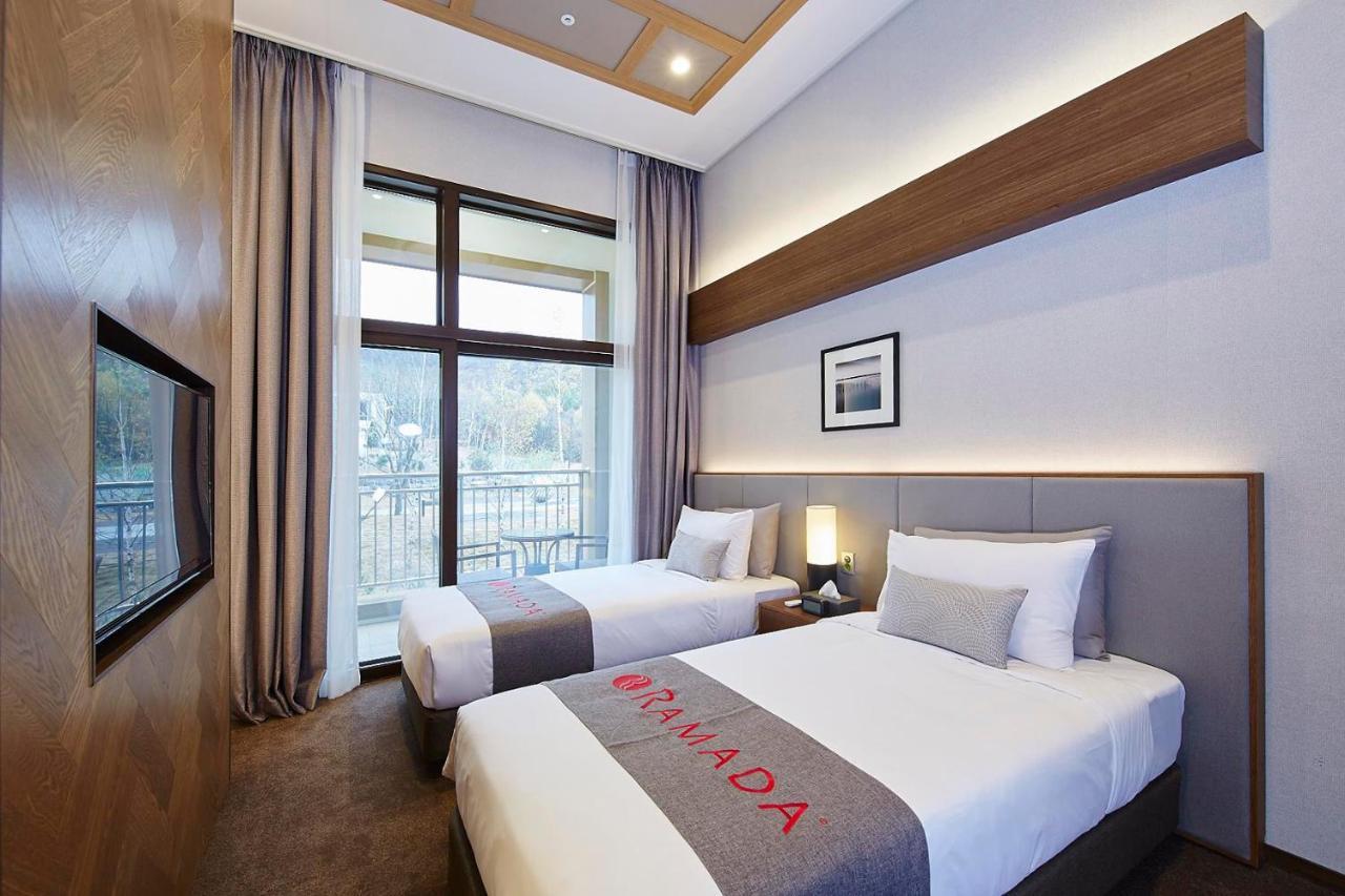 Ramada Hotel & Suite By Wyndham Gangwon Pyeongchang Exterior foto
